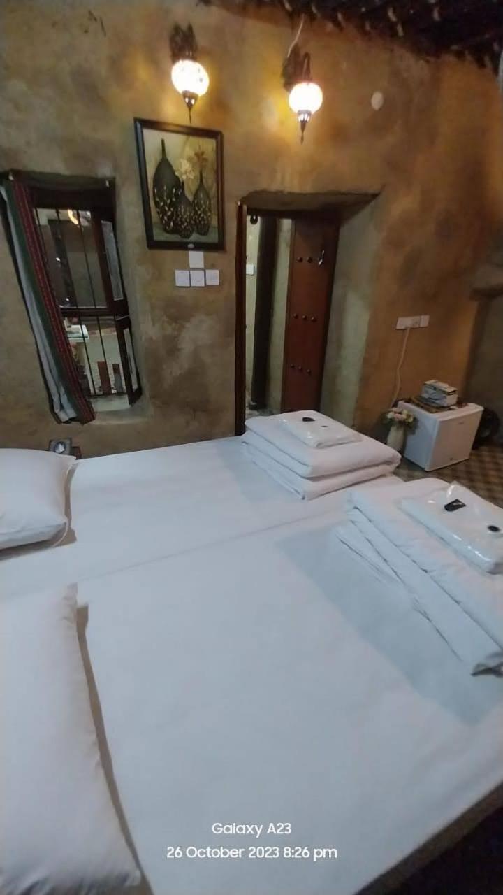 Al Hamra Old House Ξενοδοχείο Δωμάτιο φωτογραφία